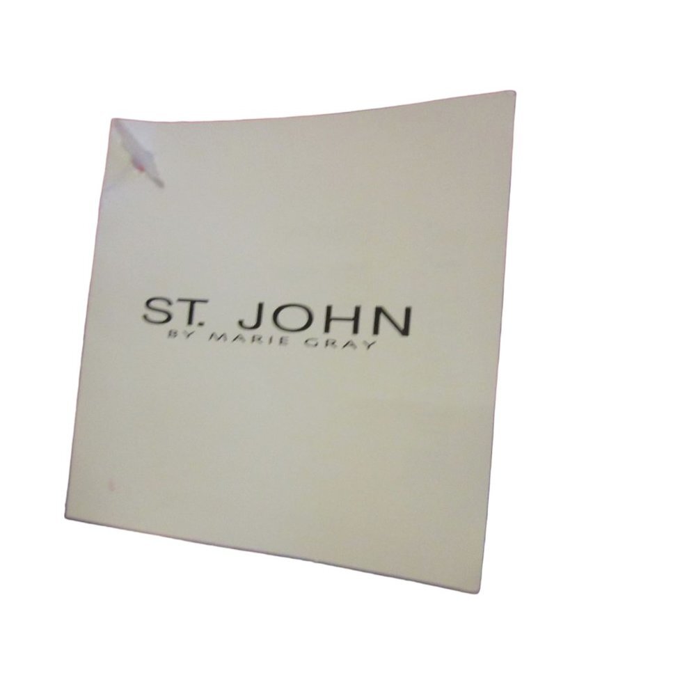 New w Tags, St John Sport Knit Coral Skirt and Matching Top in SZ 4 or Small - Picture 11 of 11